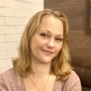 Олена Лісова